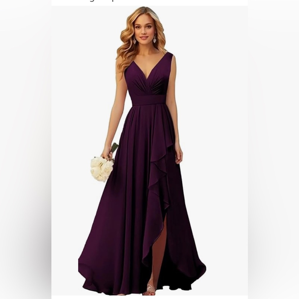 V Neck bridesmaid or prom dress. Never worn. Size 14, Plum, Chiffon, with split